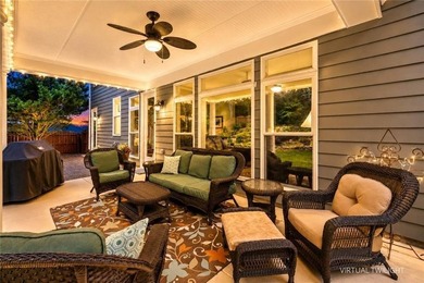 BEAUTIFUL HOME IN WOODMONT GOLF & CC!  Welcome to 105 Kingston - photo 4