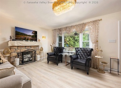 Wake up to breathtaking Kanawha River views from every front - photo 6