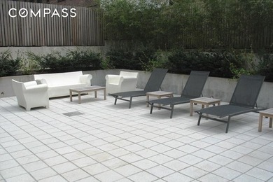 Residence 3E at Hudson Hill Condominium is a rare and expansive - photo 10