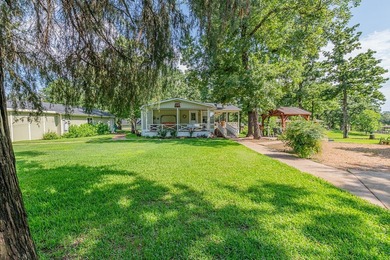 OPEN HOUSE Saturday, July 11th from 1-3pm. Lakefront Living at - photo 2