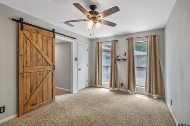 Welcome to your own waterfront retreat on beautiful Lake - photo 14