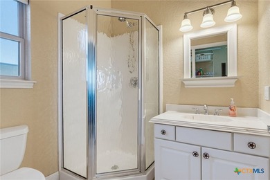 Welcome to your own private retreat in the heart of Salado! - photo 18