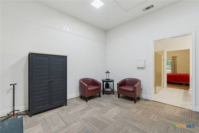 Welcome to your own private retreat in the heart of Salado! - photo 27