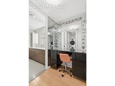 Welcome to an exquisite residence on Fifth Avenue, Manhattan - photo 8