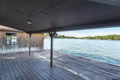 Welcome to your own waterfront retreat on beautiful Lake - photo 31