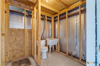 Welcome to your own private retreat in the heart of Salado! - photo 38