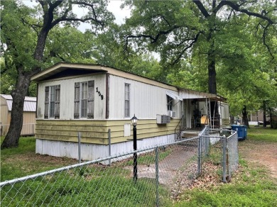 Lake Home Sale Pending in Gun Barrel City, Texas