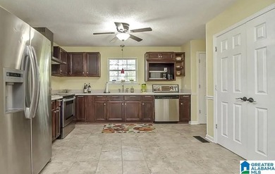 **Charming Colonial Waterfront Retreat on Logan Martin Lake** - photo 13