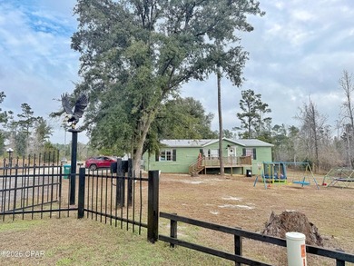 Additional listing photo 1