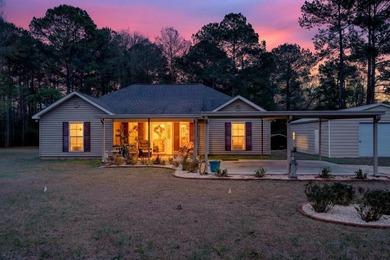 Pearl River Home For Sale in Carriere Mississippi