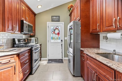 Welcome to this adorable, beautifully updated ranch nestled - photo 13