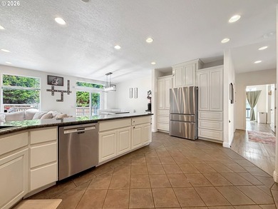 Welcome to your coastal retreat, a custom energy-efficient home - photo 13