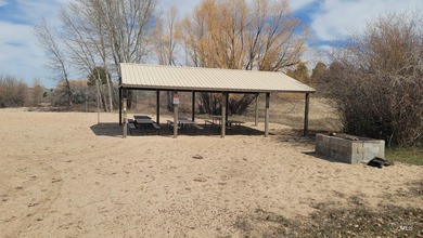 Cascade Lakeview Lot. Tucked at the end of a quiet cul-de-sac - photo 7