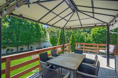 Welcome to this adorable, beautifully updated ranch nestled - photo 22