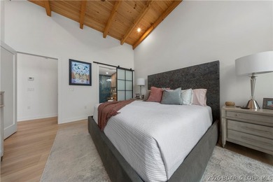 Contemporary luxury meets effortless lake living in this - photo 24