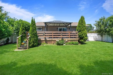 Welcome to this adorable, beautifully updated ranch nestled - photo 24