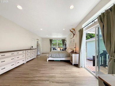 Welcome to your coastal retreat, a custom energy-efficient home - photo 24
