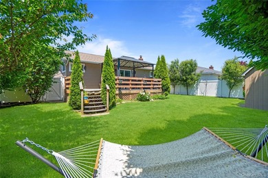 Welcome to this adorable, beautifully updated ranch nestled - photo 25