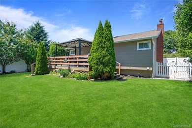 Welcome to this adorable, beautifully updated ranch nestled - photo 26