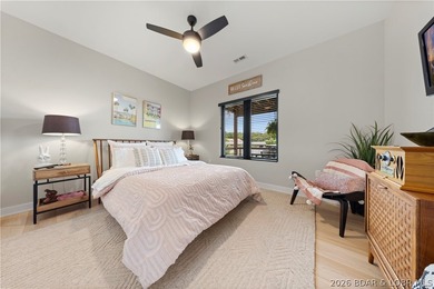 Contemporary luxury meets effortless lake living in this - photo 40