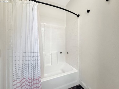 Welcome to your coastal retreat, a custom energy-efficient home - photo 40