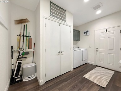 Welcome to your coastal retreat, a custom energy-efficient home - photo 43