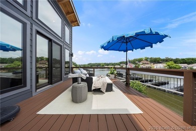 Contemporary luxury meets effortless lake living in this - photo 46
