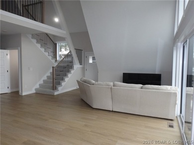 Far from your typical A-frame home, this beautiful 3-bedroom - photo 7