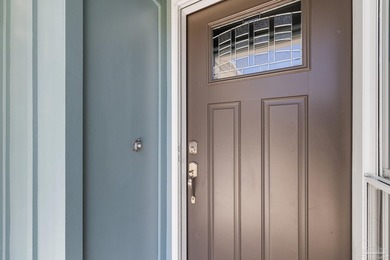OPEN HOUSE THIS SUNDAY 12-2PM !! Tucked away on a quiet - photo 6