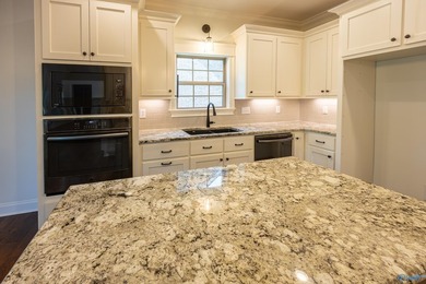 CANEBRAKE GOLF FRONT LUXURY! This executive 4BR/3.5BA home - photo 13