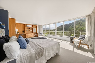 Experience elevated island living in this exquisitely remodeled - photo 15