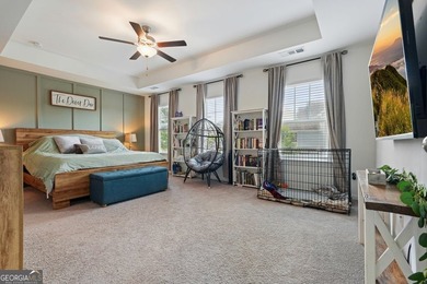Privacy, peaceful wooded views, and modern construction come - photo 20
