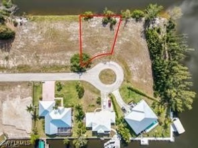 (private lake, pond, creek) Lot For Sale in Cape Coral Florida