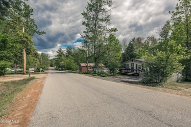 Charming, move-in-ready cottage in Broadalbin, just steps from - photo 24