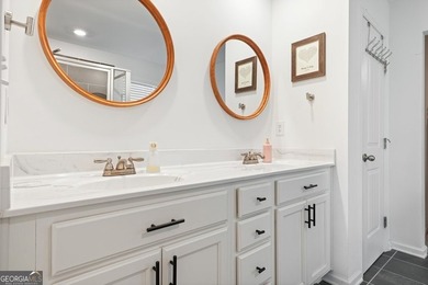 Privacy, peaceful wooded views, and modern construction come - photo 24