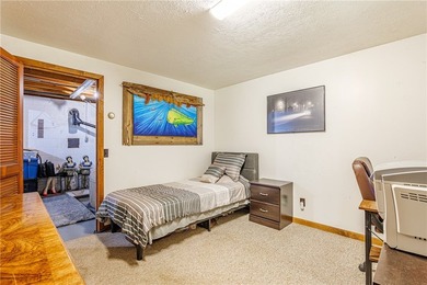 Welcome to this stunning contemporary chalet nestled on 2.6 - photo 30