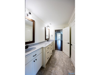 CANEBRAKE GOLF FRONT LUXURY! This executive 4BR/3.5BA home - photo 30