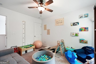 Privacy, peaceful wooded views, and modern construction come - photo 33
