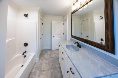 CANEBRAKE GOLF FRONT LUXURY! This executive 4BR/3.5BA home - photo 37
