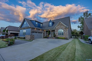 CANEBRAKE GOLF FRONT LUXURY! This executive 4BR/3.5BA home - photo 44