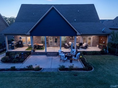 CANEBRAKE GOLF FRONT LUXURY! This executive 4BR/3.5BA home - photo 45