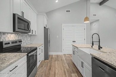 Charming new construction offering approximately 1,250 square - photo 11