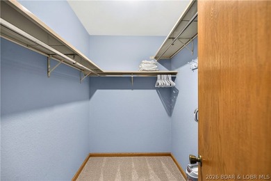 4 BED/4.5 BATHS/3600+ SQ.FT., 115' LAKEFRONT ON 2 LOTS WITH - photo 21