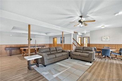 4 BED/4.5 BATHS/3600+ SQ.FT., 115' LAKEFRONT ON 2 LOTS WITH - photo 24