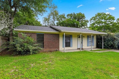 Charming ranch-style home tucked into a quiet, established - photo 3