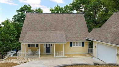 4 BED/4.5 BATHS/3600+ SQ.FT., 115' LAKEFRONT ON 2 LOTS WITH - photo 48