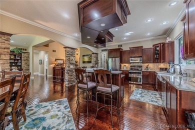 Location... Location... Location! Stunning Home located in Porto - photo 9