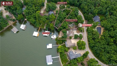 4 BED/4.5 BATHS/3600+ SQ.FT., 115' LAKEFRONT ON 2 LOTS WITH - photo 56