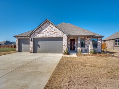 Lake Ray Roberts Home For Sale in Tioga Texas