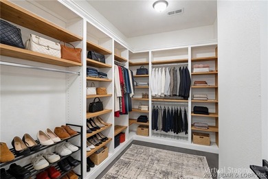 Enjoy main-level living in the highly sought after Porto Cima - photo 10